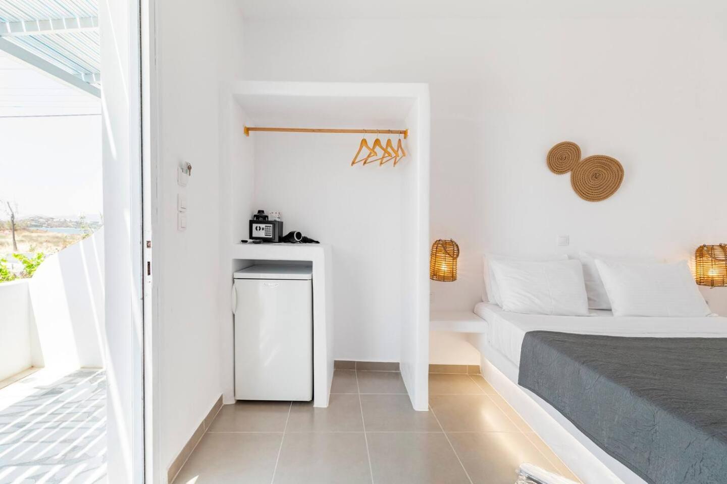 Naxos Beachwalk Naxos City Екстериор снимка